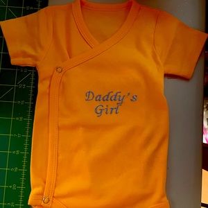Daddy’s little girl onesie